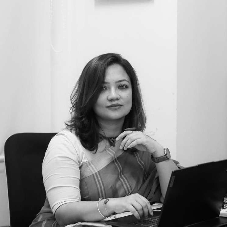 আলোচিত শিক্ষিকা মোনামির সাইবার সুরক্ষা মামলা